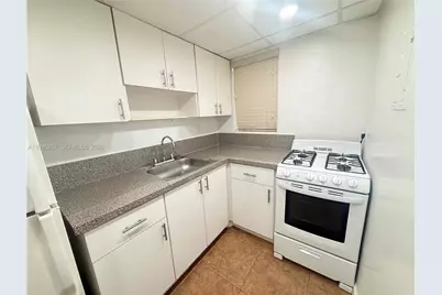 437 NW 57th Ave #19S, Miami, FL 33126 - Photo 2