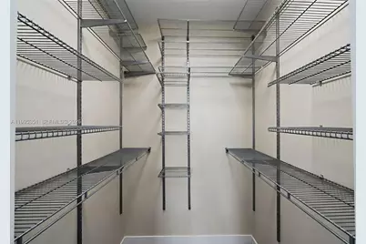 1000 West Ave #1423, Miami Beach, FL 33139 - Photo 18