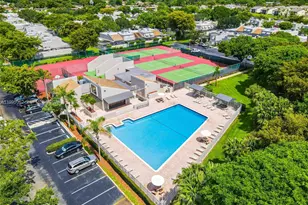 1424 NW 113th Way, Pembroke Pines, FL 33026 - Photo 34