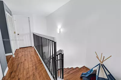 1424 NW 113th Way, Pembroke Pines, FL 33026 - Photo 16