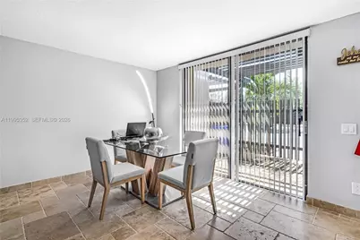 1424 NW 113th Way, Pembroke Pines, FL 33026 - Photo 10