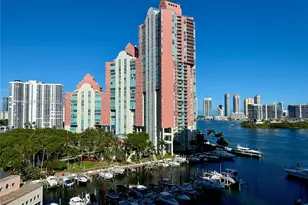 3340 NE 190th St, Aventura, FL 33180 - Photo 4