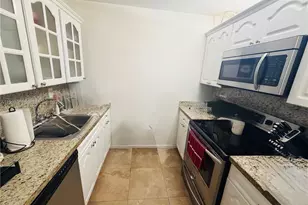 8200 SW 210th St, Cutler Bay, FL 33189 - Photo 2