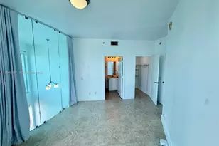 60 SW 13th St, Miami, FL 33130 - Photo 12