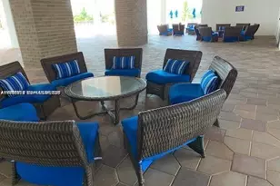 6039 Collins Ave, Miami Beach, FL 33140 - Photo 30