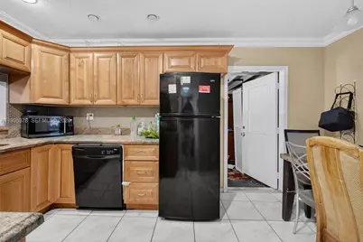 1600 Granfern Ave, West Palm Beach, FL 33415 - Photo 8