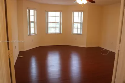 62 Gables Blvd #0, Weston, FL 33326 - Photo 6