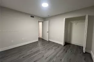 11309 SW 200th St, Miami, FL 33157 - Photo 14