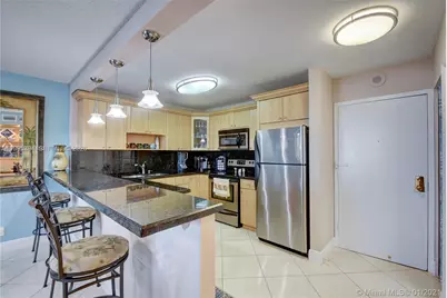3800 S Ocean Dr #902, Hollywood, FL 33019 - Photo 14