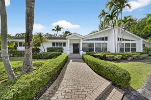 12330 Pine Needle Ln, Pinecrest, FL 33156 - Photo 2