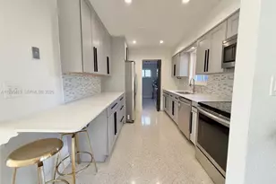 207 SW 12th Ave, Dania Beach, FL 33004 - Photo 12