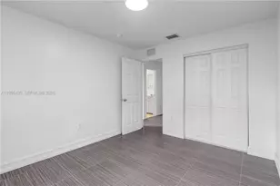 2132 NW 47th St, Miami, FL 33142 - Photo 16