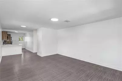 2132 NW 47th St #2132, Miami, FL 33142 - Photo 8