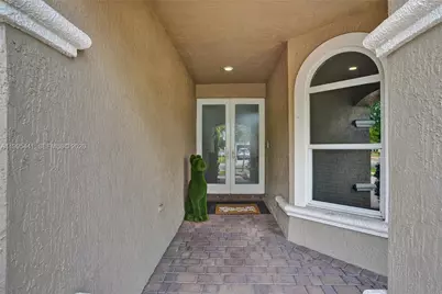 16180 SW 14th St, Pembroke Pines, FL 33027 - Photo 4