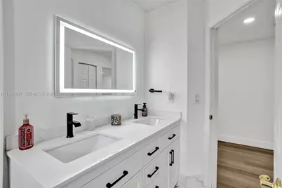 16180 SW 14th St, Pembroke Pines, FL 33027 - Photo 52