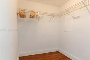 90 SW 3rd St, Miami, FL 33130 - Photo 12