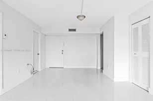 4801 NW 7th St, Miami, FL 33126 - Photo 6