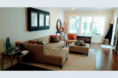 5718 SW 48th St, South Miami, FL 33155 - Photo 6