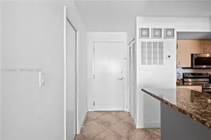 6917 Collins Ave, Miami Beach, FL 33141 - Photo 2