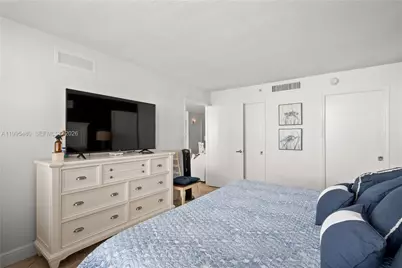 6917 Collins Ave #1609, Miami Beach, FL 33141 - Photo 24