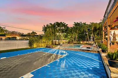 9636 NE 5th Ave Rd, Miami Shores, FL 33138 - Photo 6