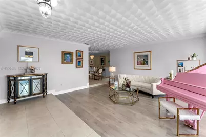 5810 SW 89th Ct, Miami, FL 33173 - Photo 4