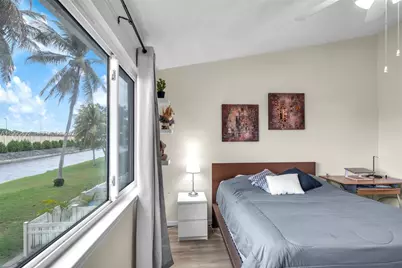 9925 NW 57th Mnr, Coral Springs, FL 33076 - Photo 24