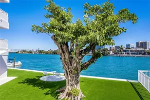 9881 E Bay Harbor Dr, Bay Harbor Islands, FL 33154 - Photo 12