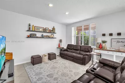 1058 Tupelo Way, Weston, FL 33327 - Photo 6