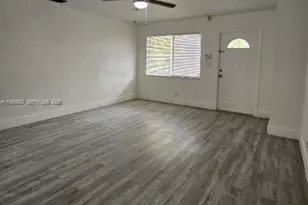 209 SW 9th St, Hallandale Beach, FL 33009 - Photo 2