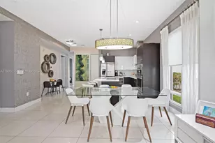 10305 NW 63rd Terrace, Doral, FL 33178 - Photo 8