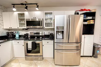 9955 Costa Del Sol Blvd #H-108B, Doral, FL 33178 - Photo 18