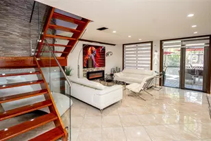 9955 Costa Del Sol Blvd, Doral, FL 33178 - Photo 16