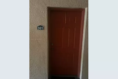 2548 Centergate Dr #301, Miramar, FL 33025 - Photo 26