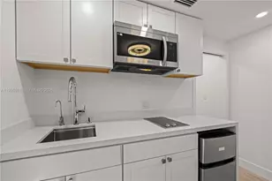 5855 SW 62nd St, Miami, FL 33143 - Photo 2