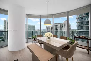 45 SW 9th St, Miami, FL 33130 - Photo 4