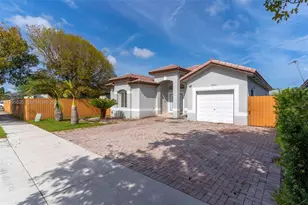 28021 SW 133rd Pl, Homestead, FL 33033 - Photo 2