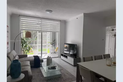 9725 NW 52nd St #111, Doral, FL 33178 - Photo 2
