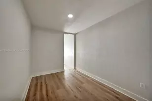 1411 SW 3rd St, Miami, FL 33135 - Photo 20