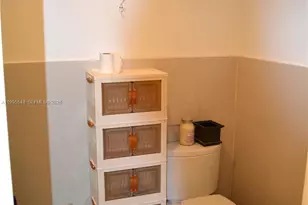 9944 NW 41st St, Doral, FL 33178 - Photo 20