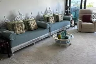 10101 E Bay Harbor Dr, Bay Harbor Islands, FL 33154 - Photo 4