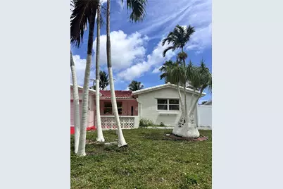 839 S Highland Dr #Right, Hollywood, FL 33021 - Photo 4