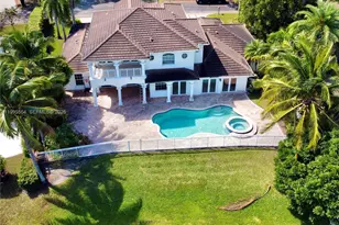 5023 NW 94th Doral Pl, Doral, FL 33178 - Photo 6