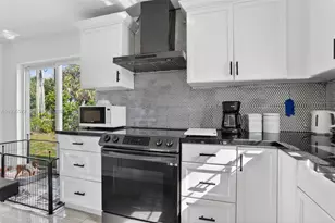 681 NW 21 St, Pompano Beach, FL 33060 - Photo 4