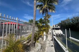 3660 NE 166th St, North Miami Beach, FL 33160 - Photo 54