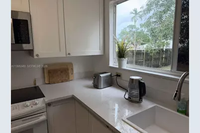 [Address not provided], Dania Beach, FL 33004 - Photo 8