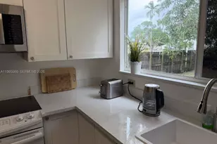 [Address not provided], Dania Beach, FL 33004 - Photo 8