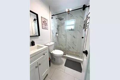 511 SW 115th Ave, Sweetwater, FL 33174 - Photo 12