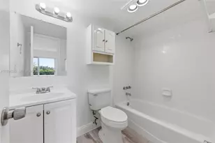 2520 N Andrews Ave, Wilton Manors, FL 33311 - Photo 16