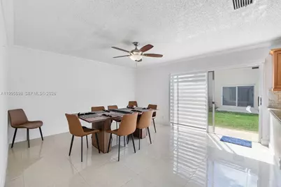 9602 NW 8th Cir, Plantation, FL 33324 - Photo 18